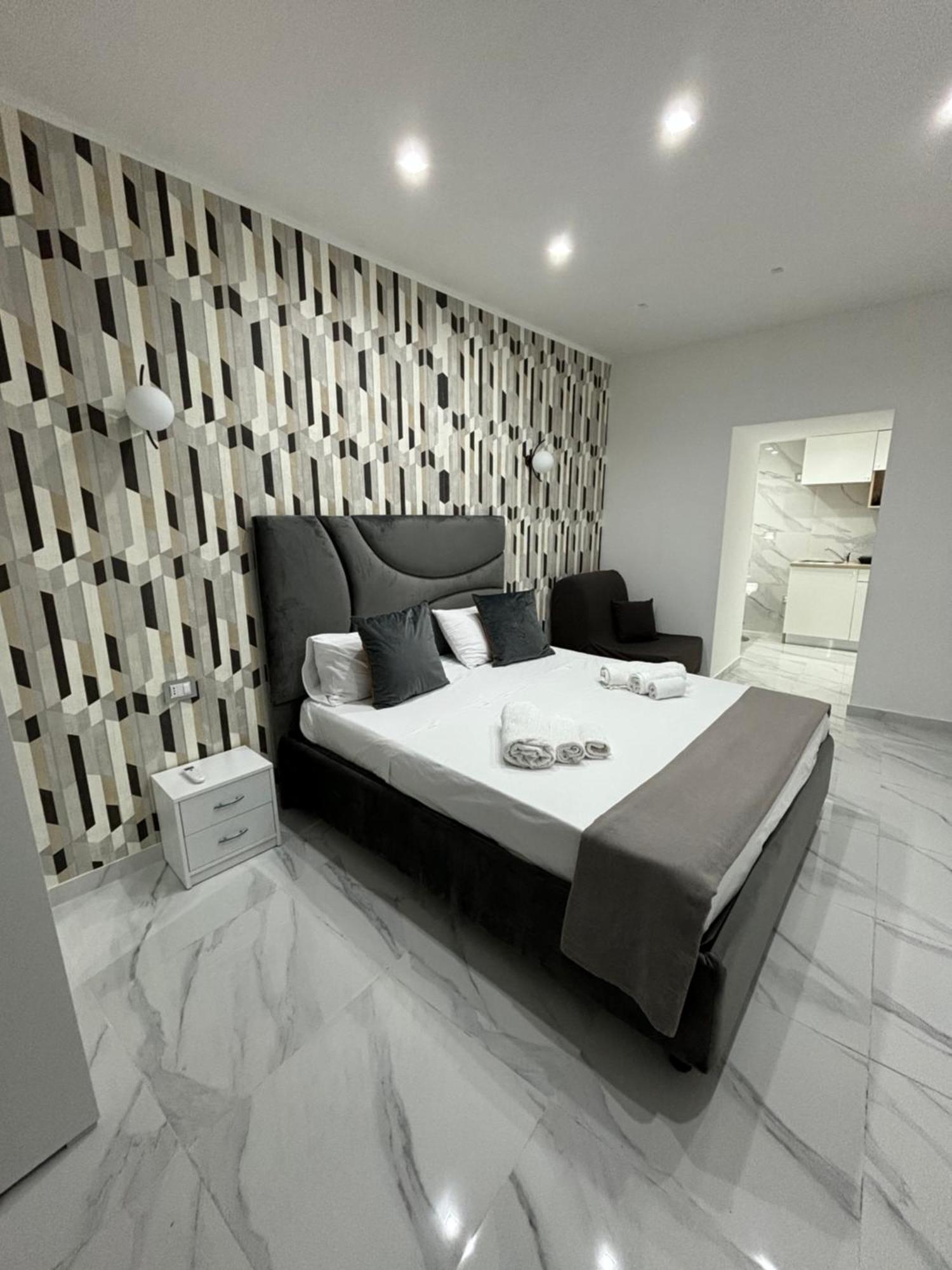 Caruso House Daire Napoli Dış mekan fotoğraf